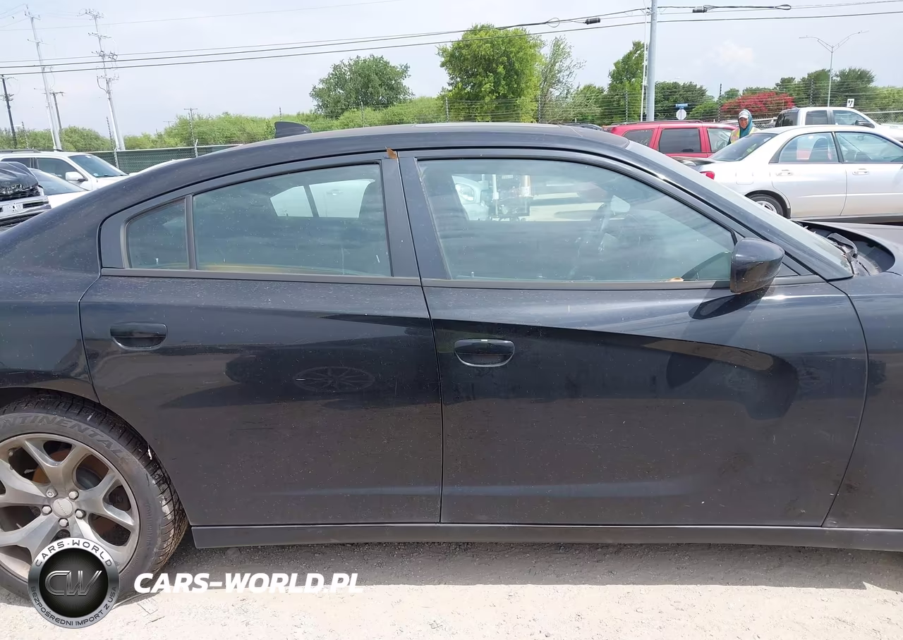 2015 Dodge Charger Sxt VIN:2C3CDXHG7FH754386 - 13