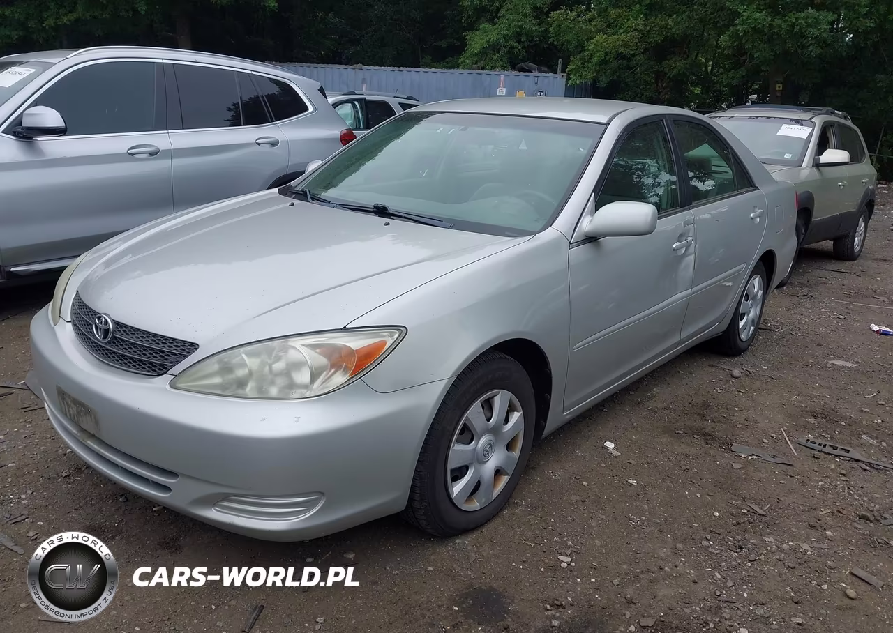 2002 Toyota Camry Le VIN:4T1BE32K52U116862 - 2