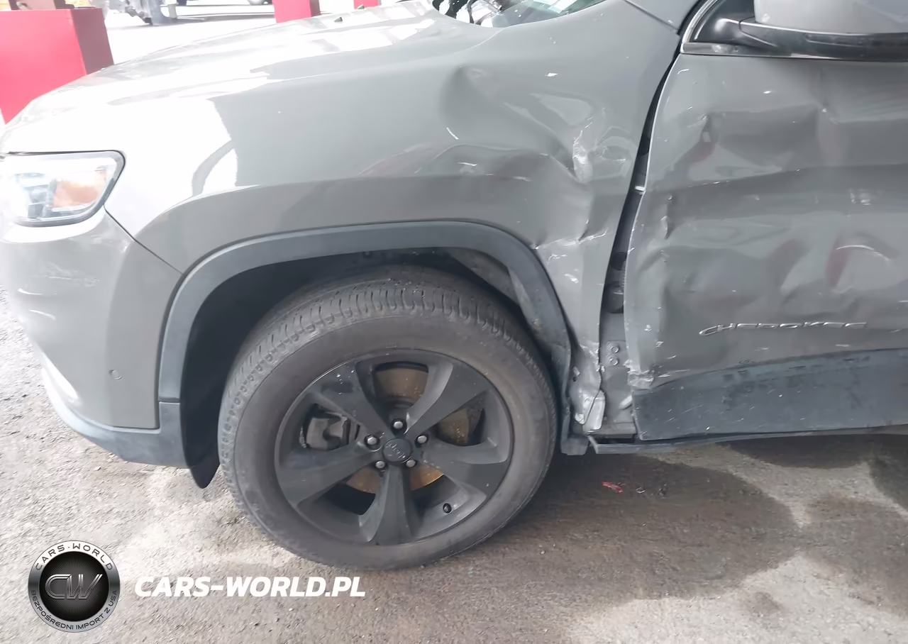 2021 Jeep Cherokee Limited 4X4 VIN:1C4PJMDX3MD138348 - 6