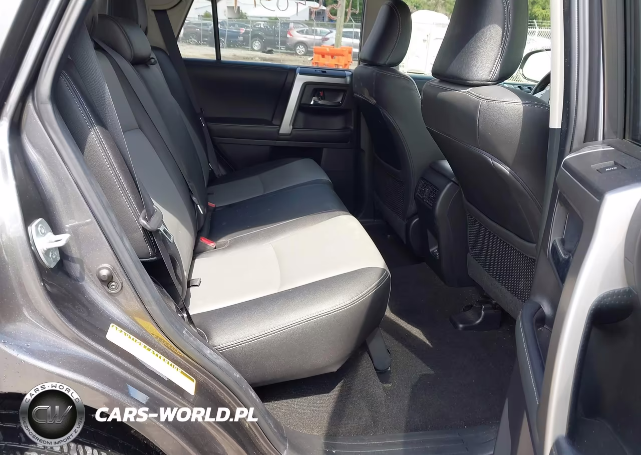 2020 Toyota 4Runner Sr5 Premium VIN:JTEBU5JR7L5751946 - 8