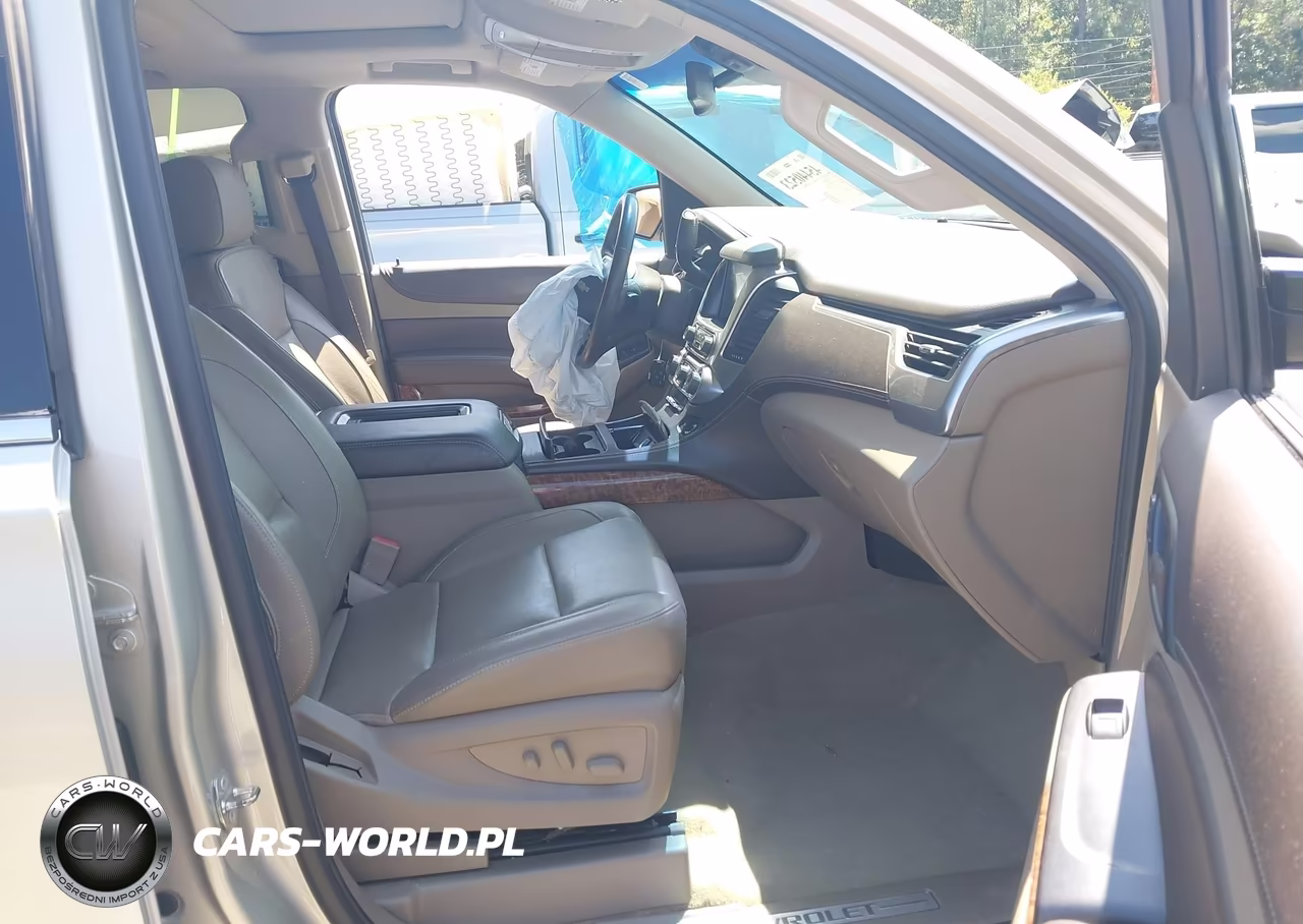 2017 Chevrolet Tahoe Premier VIN:1GNSCCKC0HR296533 - 5