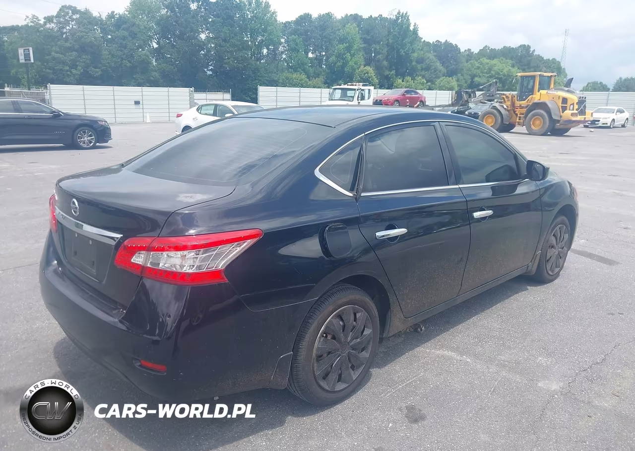 2015 Nissan Sentra S VIN:3N1AB7APXFY365595 - 4