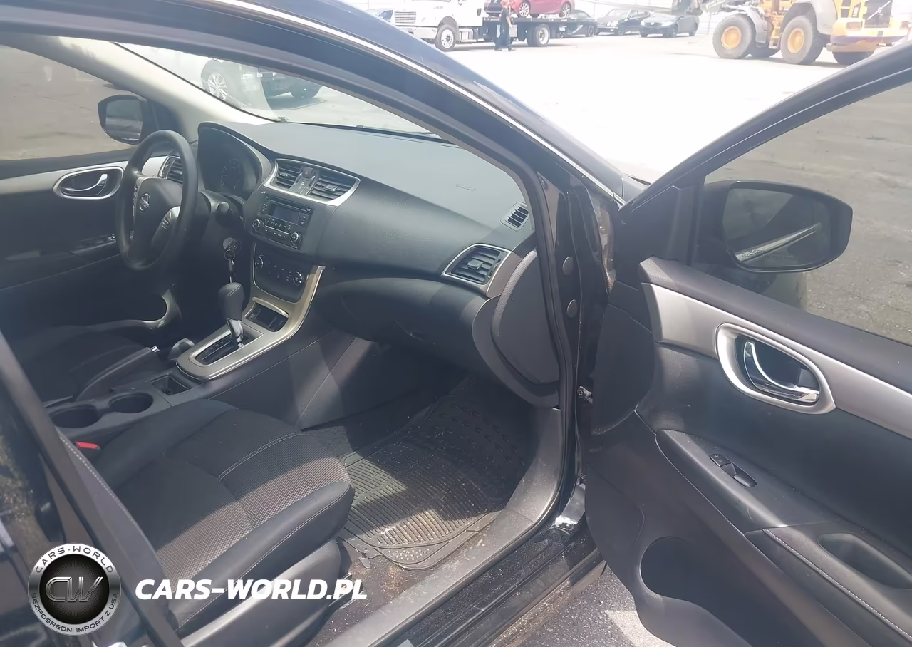 2015 Nissan Sentra S VIN:3N1AB7APXFY365595 - 5