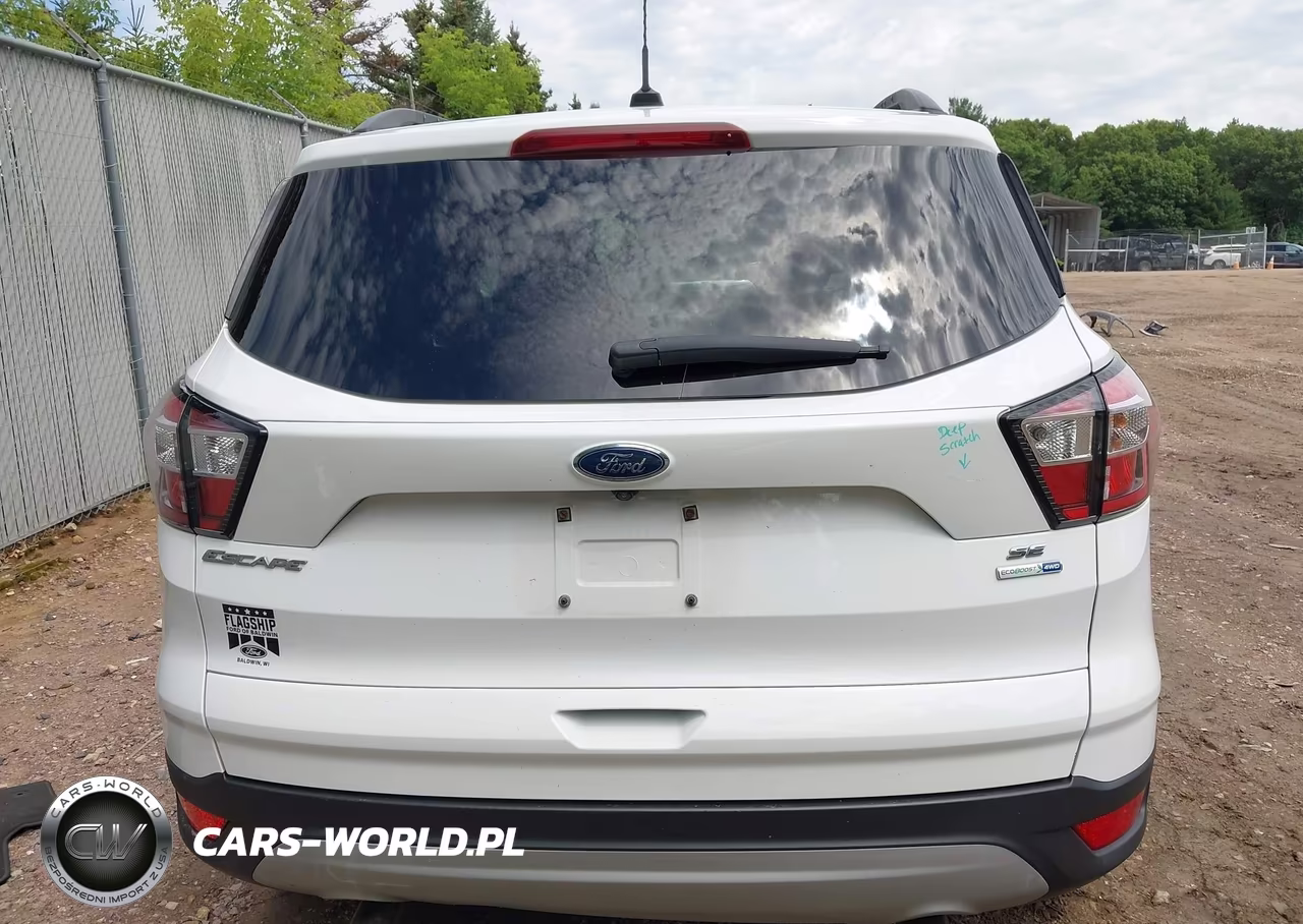 2018 Ford Escape Se VIN:1FMCU9GD0JUD09990 - 17