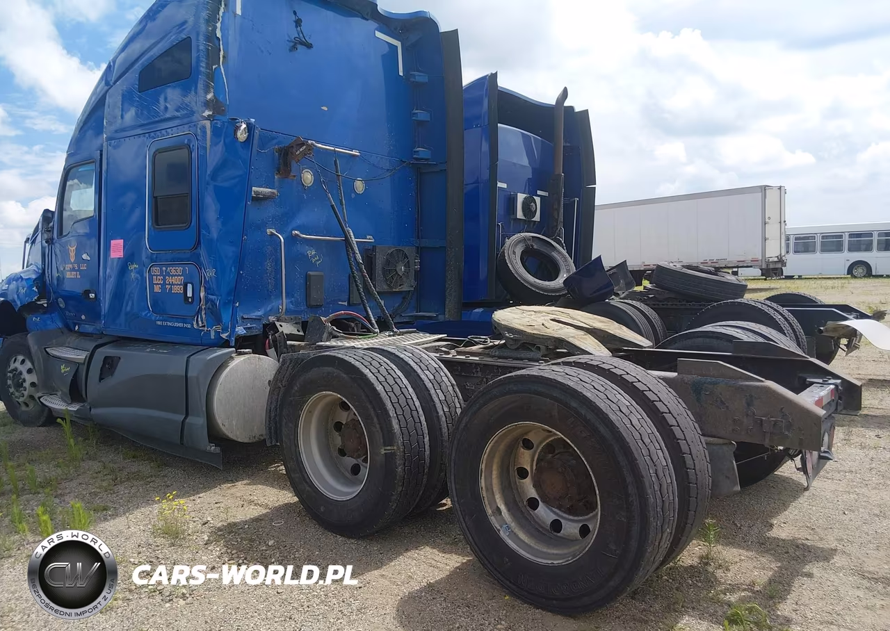 2015 Kenworth Construction T680 VIN:1XKYDP9X3FJ418236 - 3