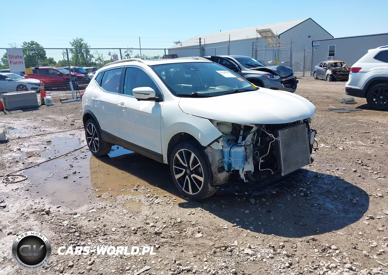 2018 Nissan Rogue Sport Sl – zdjęcie 1 z 17