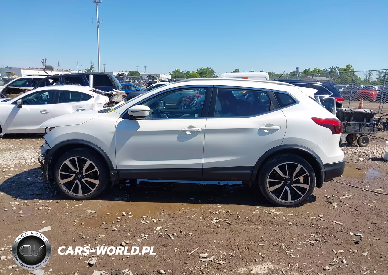 2018 Nissan Rogue Sport Sl VIN:JN1BJ1CR0JW600007 - 15