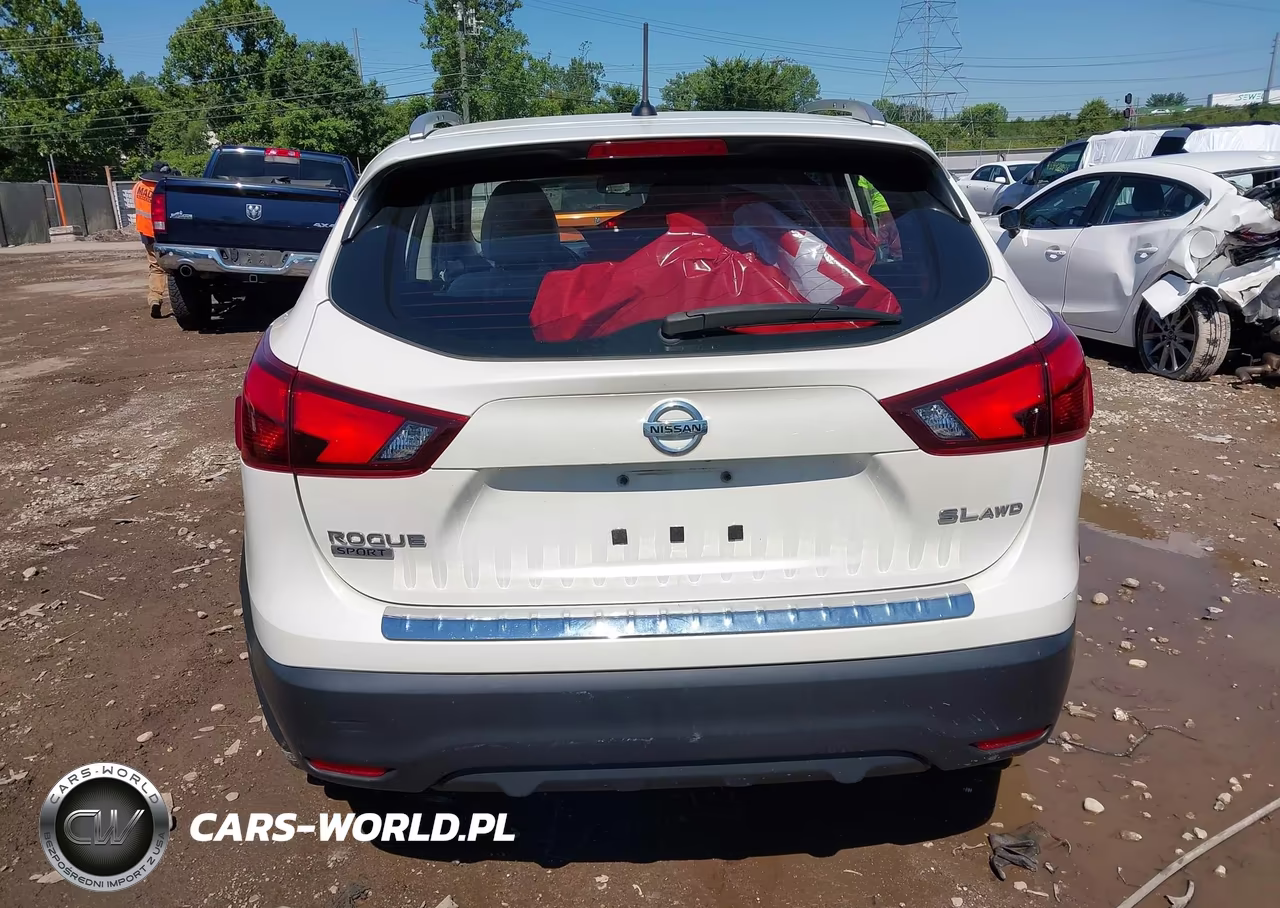 2018 Nissan Rogue Sport Sl VIN:JN1BJ1CR0JW600007 - 17