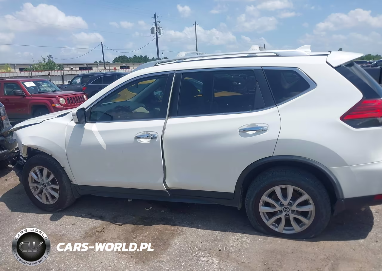 2017 Nissan Rogue Sv VIN:JN8AT2MT4HW135135 - 14