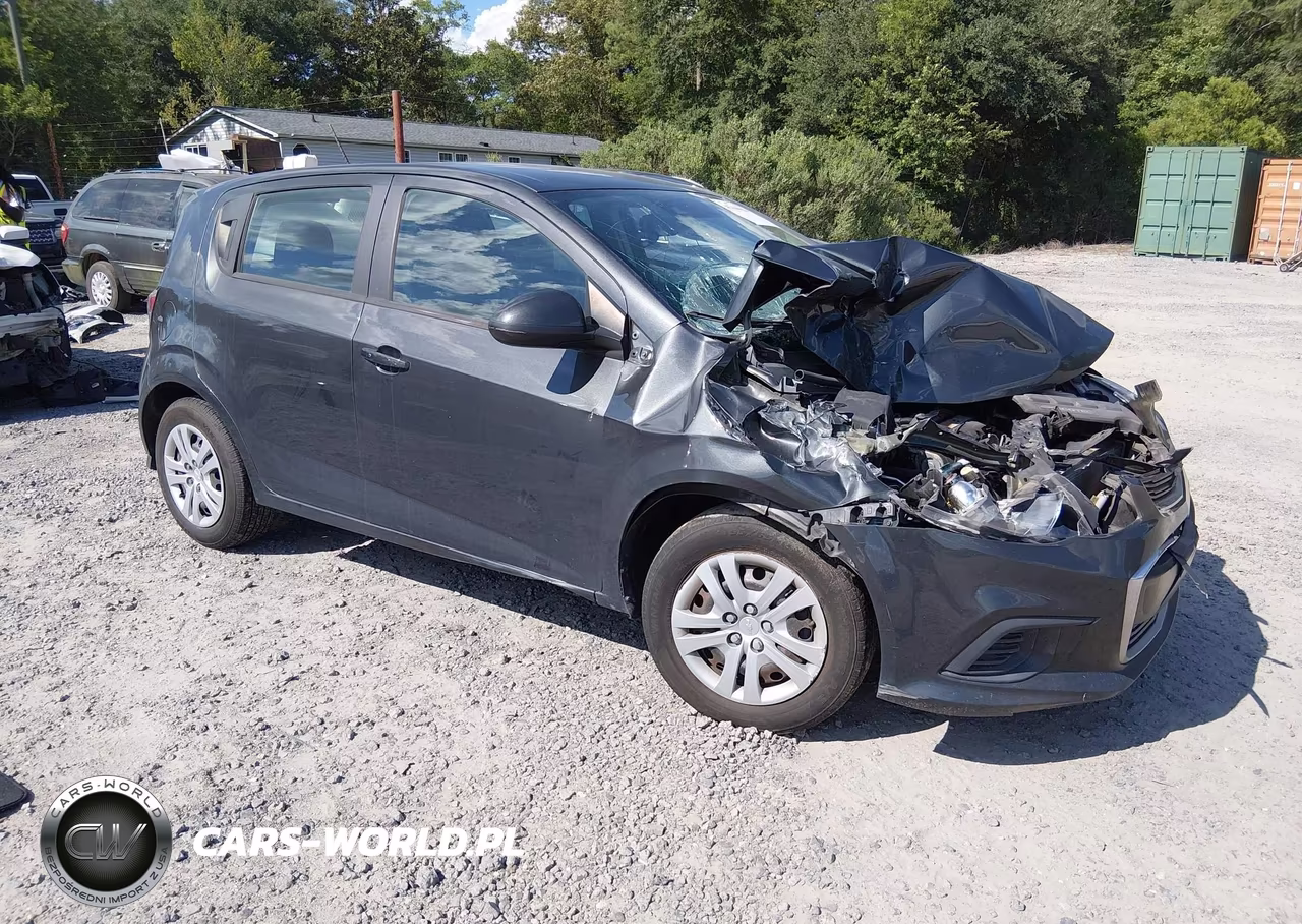 2020 Chevrolet Sonic Fwd 1Fl 5-Door – zdjęcie 1 z 16