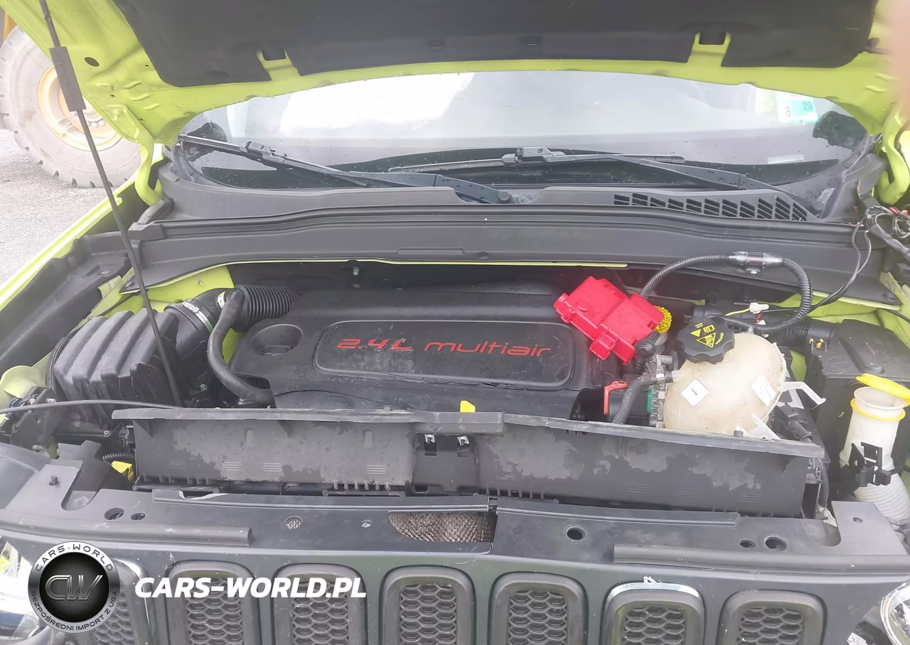 2018 Jeep Renegade Sport 4X4 VIN:ZACCJBAB6JPJ45395 - 10