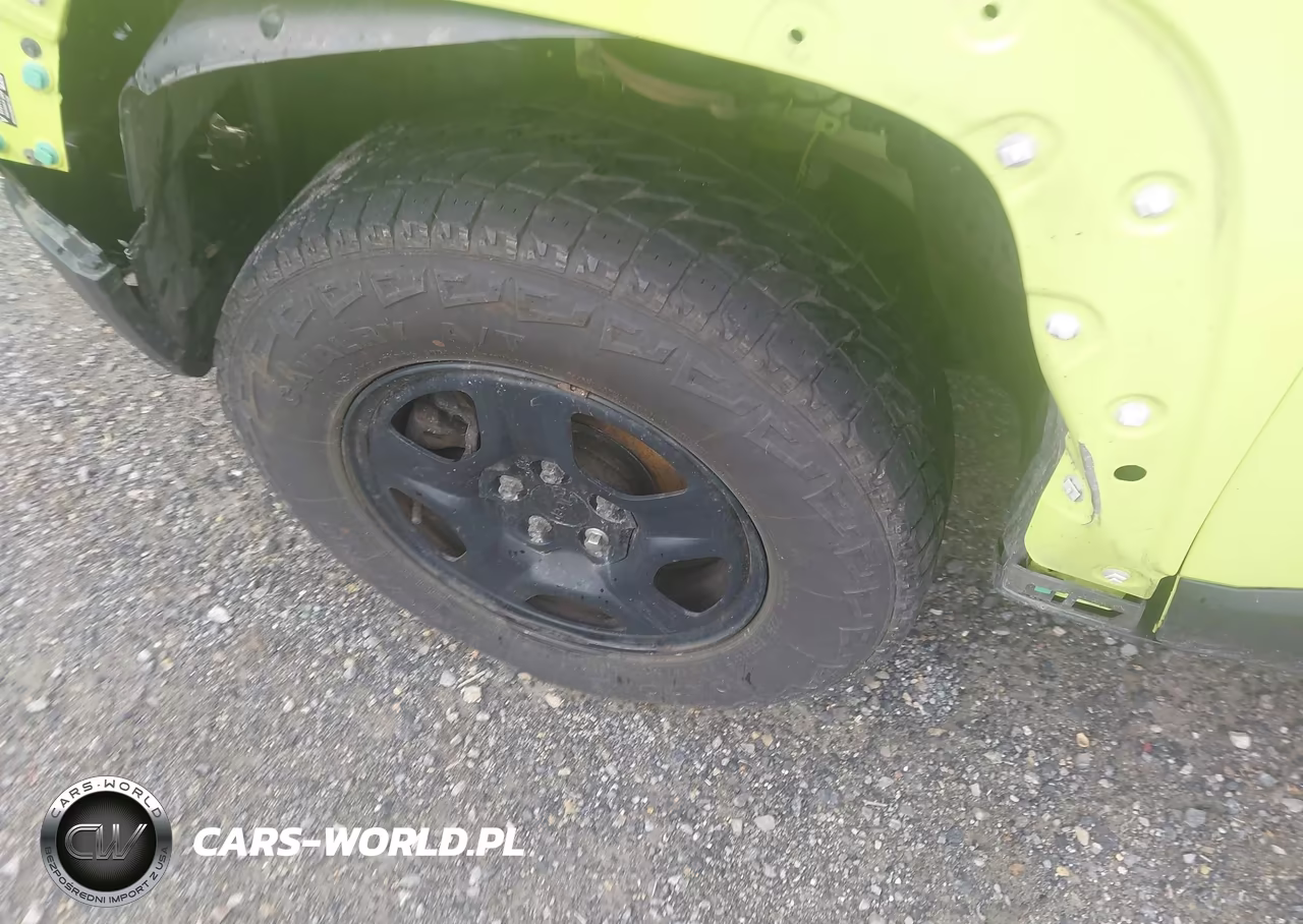 2018 Jeep Renegade Sport 4X4 VIN:ZACCJBAB6JPJ45395 - 12
