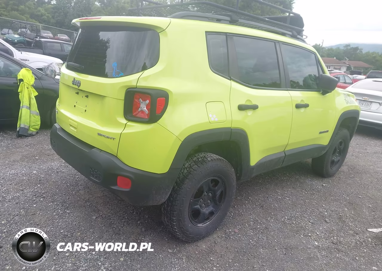 2018 Jeep Renegade Sport 4X4 VIN:ZACCJBAB6JPJ45395 - 4