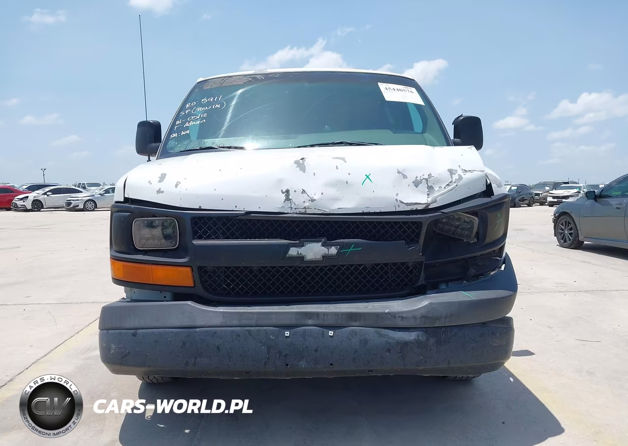 2004 Chevrolet Express VIN:1GCFG15XX41168102 - 13