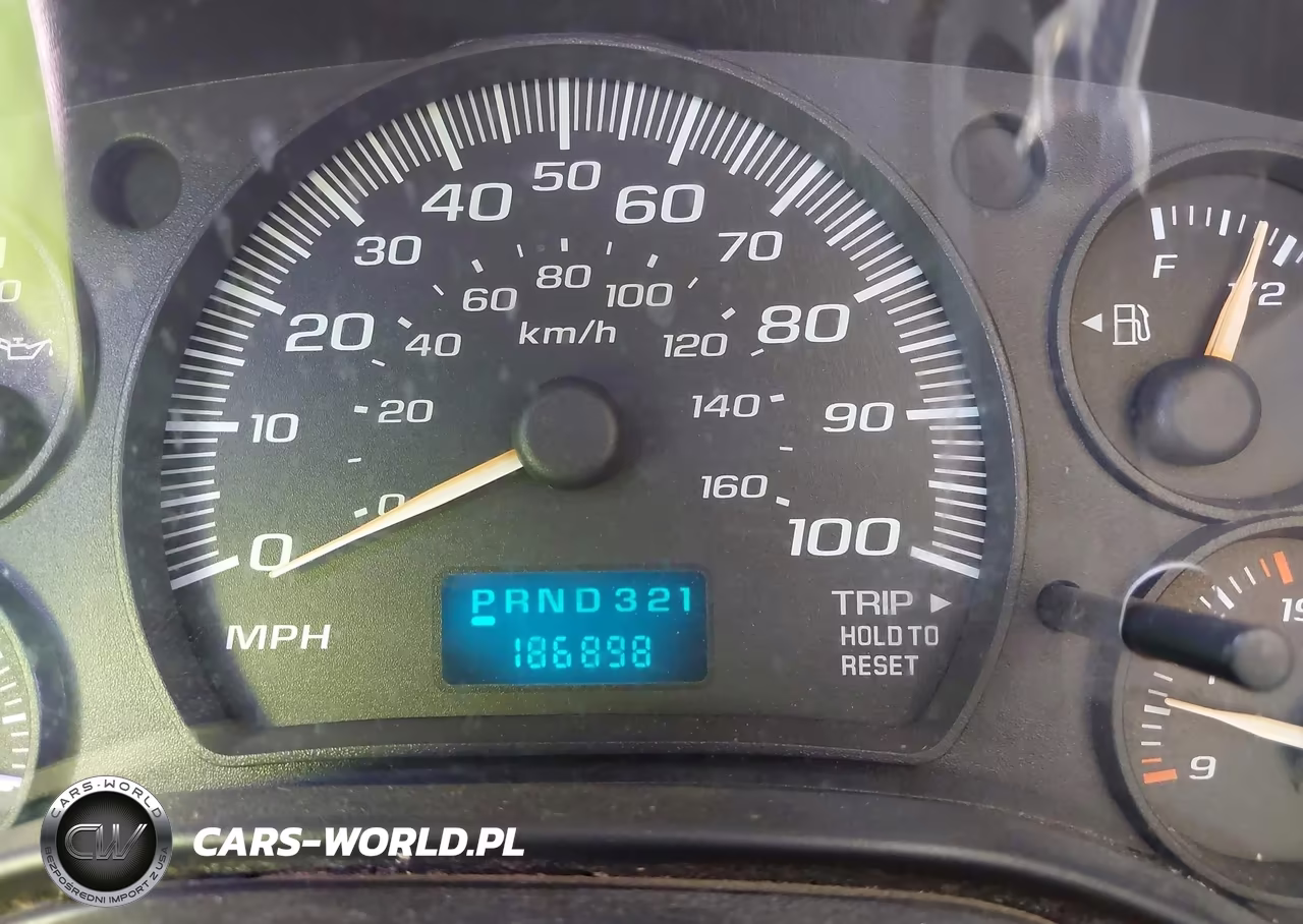 2004 Chevrolet Express VIN:1GCFG15XX41168102 - 16