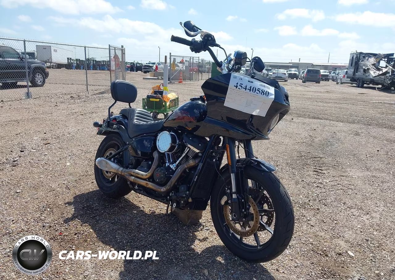 2025 Harley-Davidson Fxlrst