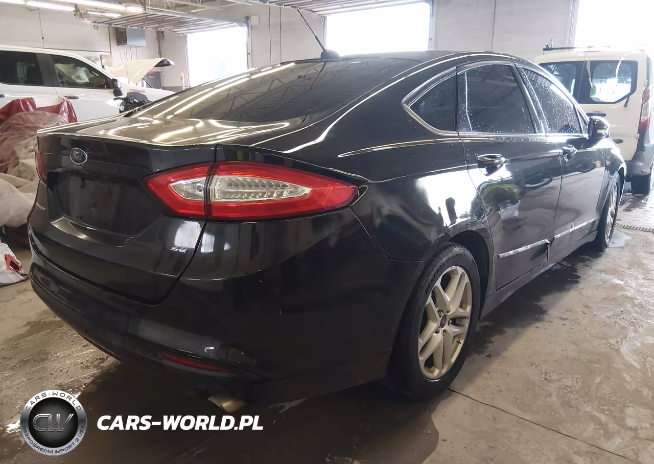 2015 Ford Fusion Se VIN:3FA6P0H76FR163810 - 4