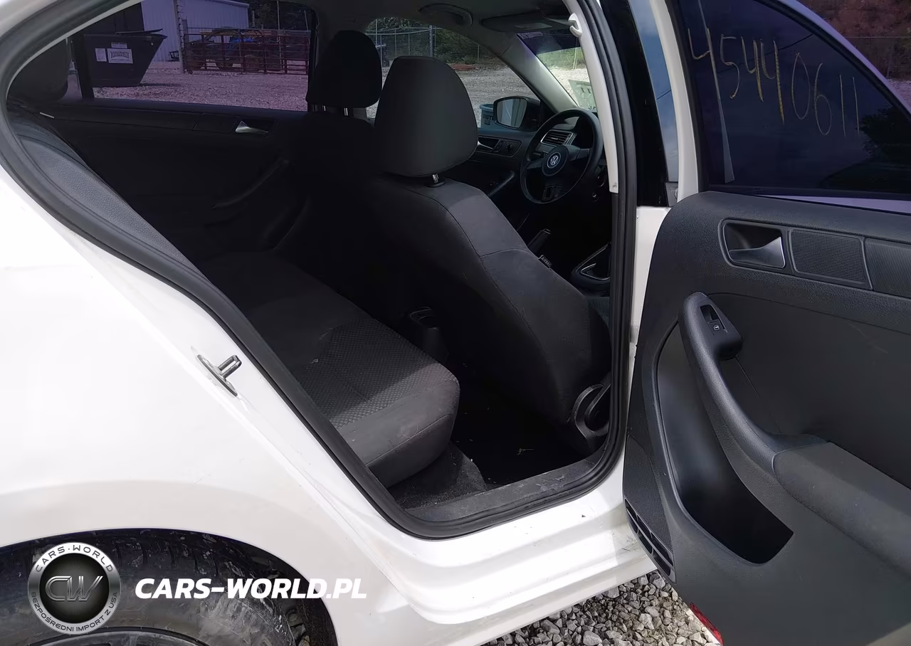 2012 Volkswagen Jetta 2.0L S VIN:3VW1K7AJ0CM345168 - 8