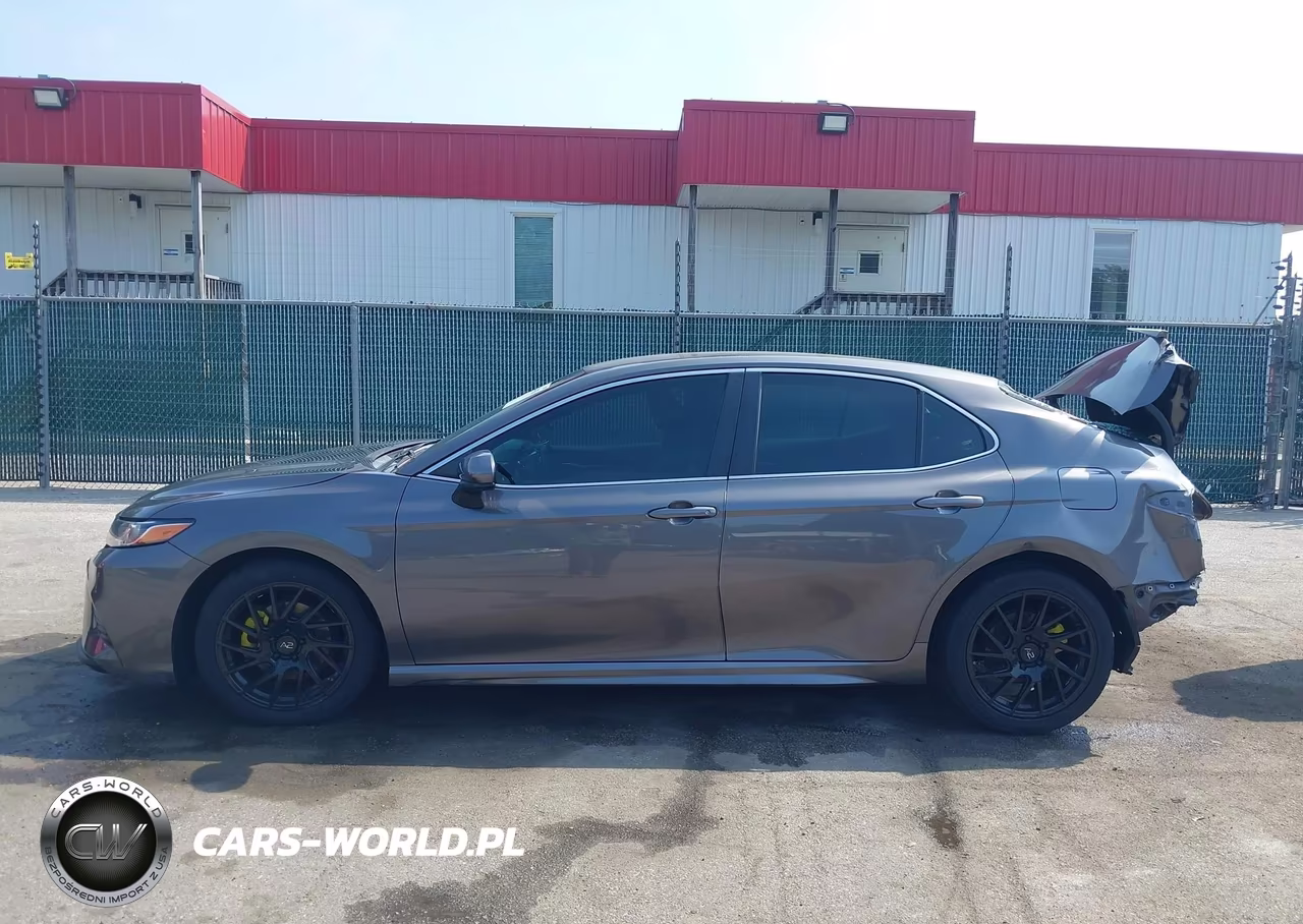 2018 Toyota Camry Se VIN:4T1B11HK7JU537911 - 15