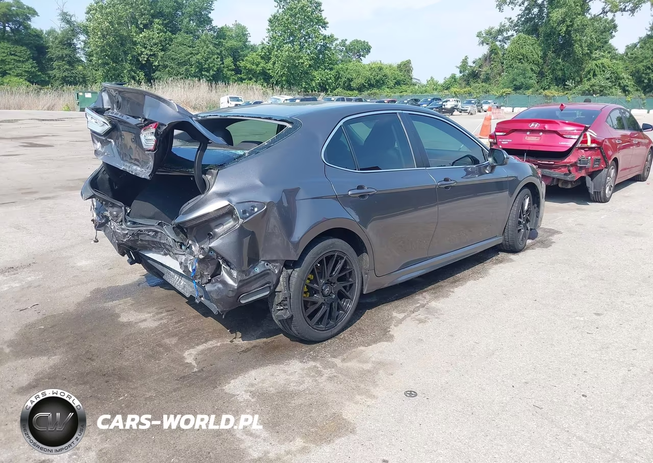 2018 Toyota Camry Se VIN:4T1B11HK7JU537911 - 4