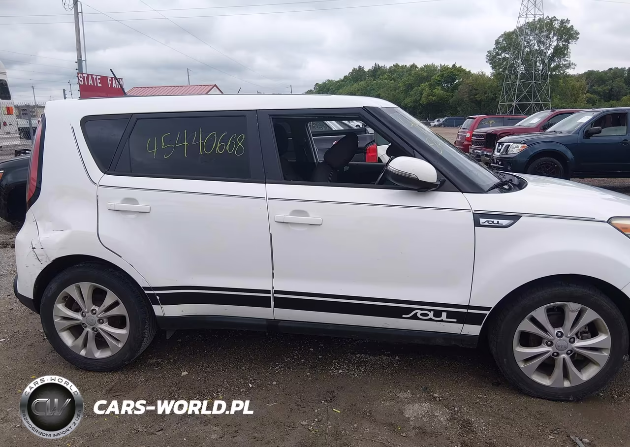 2014 Kia Soul + VIN:KNDJP3A58E7746156 - 13