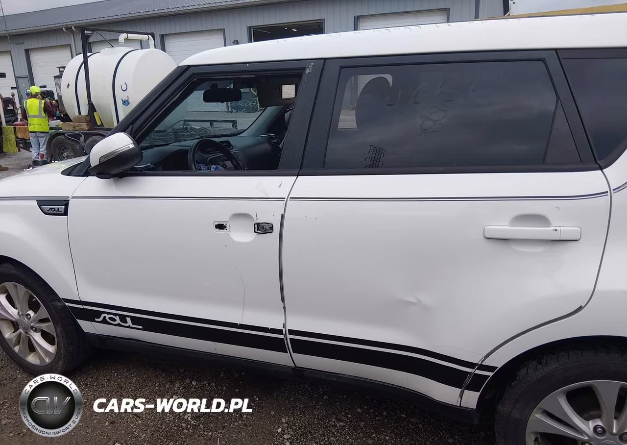 2014 Kia Soul + VIN:KNDJP3A58E7746156 - 14