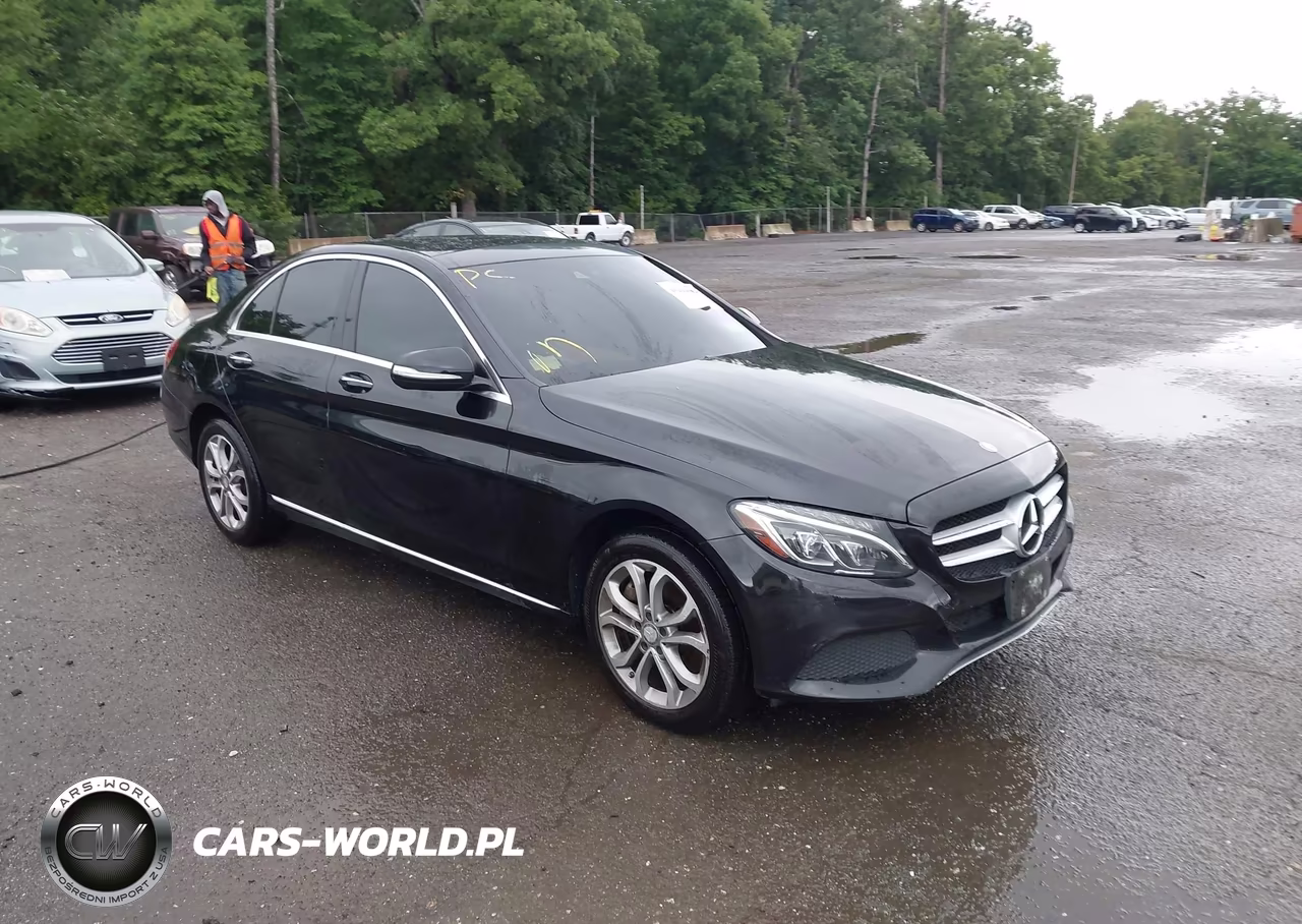 2015 Mercedes-Benz C 300 4Matic VIN:55SWF4KBXFU071147 - 1