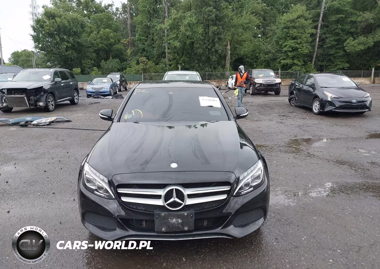2015 Mercedes-Benz C 300 4Matic VIN:55SWF4KBXFU071147 - 12