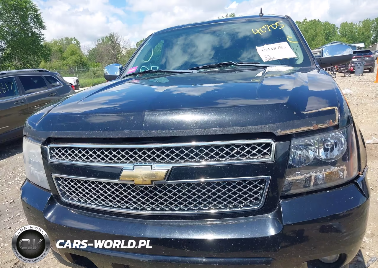 2011 Chevrolet Suburban 1500 Ltz VIN:1GNSKKE30BR177316 - 12