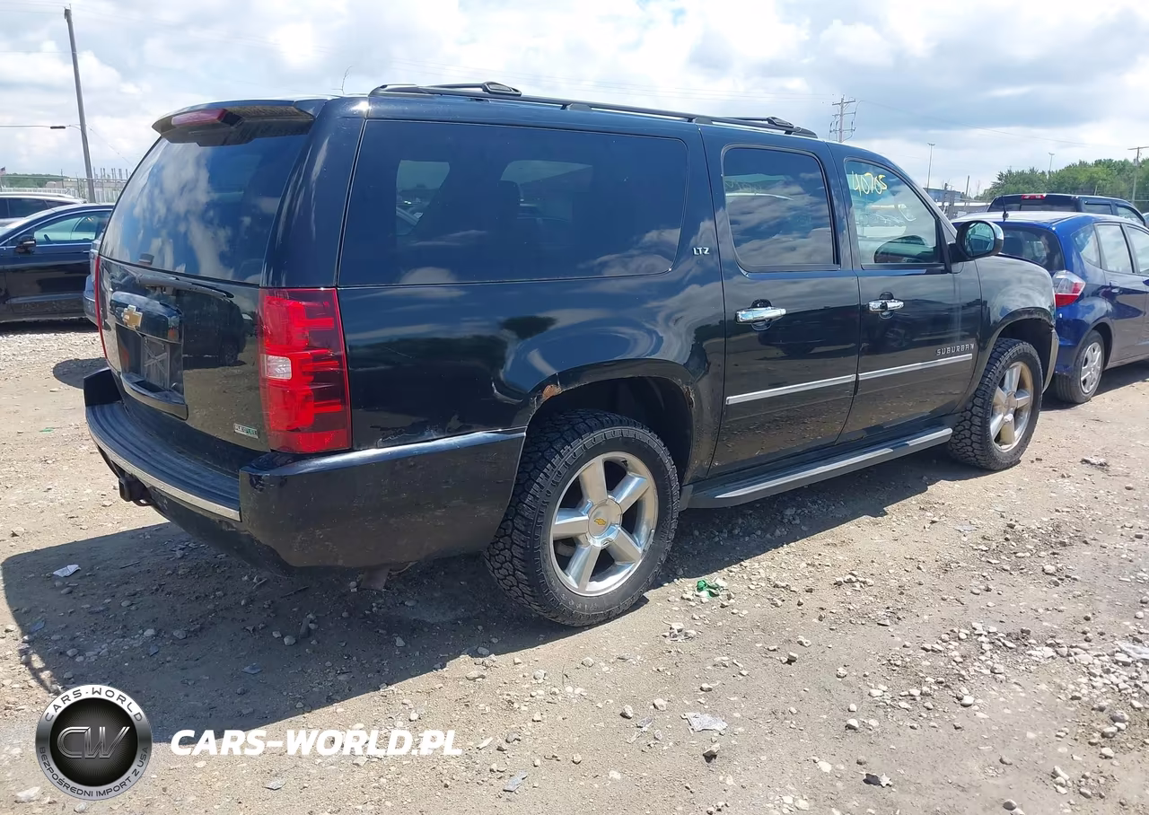 2011 Chevrolet Suburban 1500 Ltz VIN:1GNSKKE30BR177316 - 4