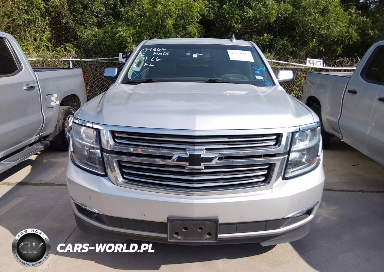 2019 Chevrolet Tahoe Premier VIN:1GNSCCKC9KR105604 - 12
