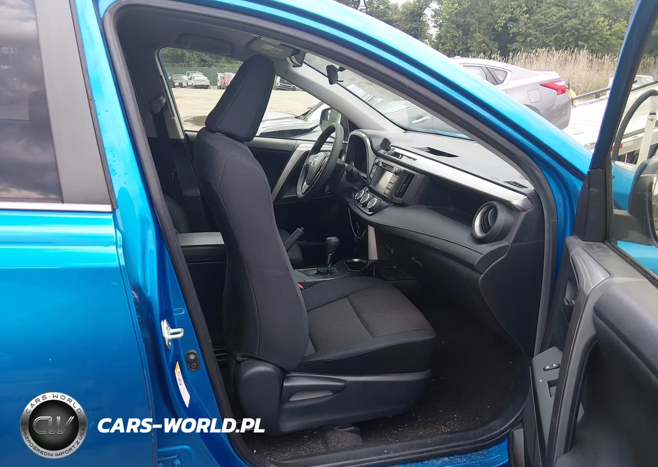 2017 Toyota Rav4 Le VIN:JTMZFREV5HJ700617 - 5