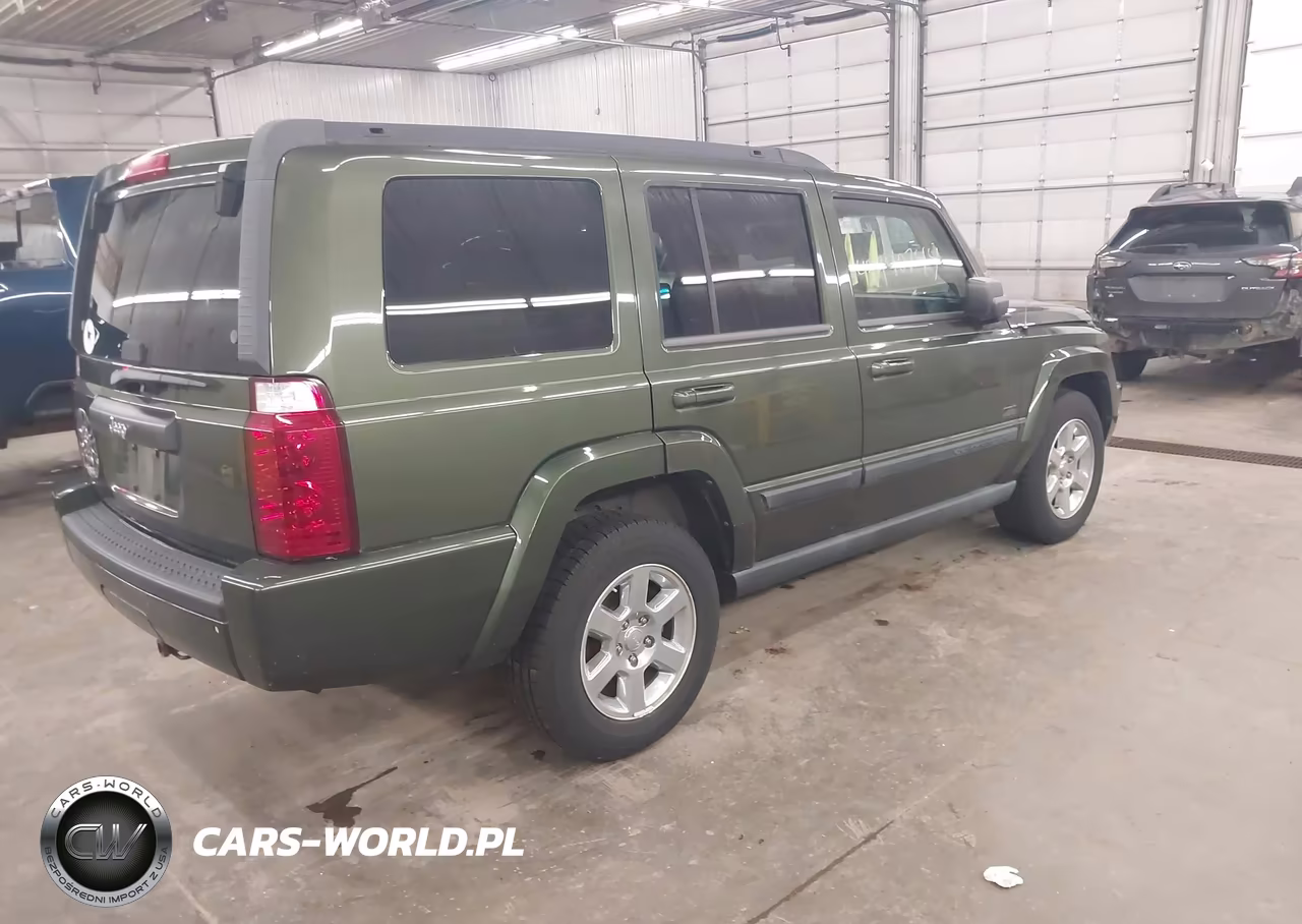 2007 Jeep Commander Sport VIN:1J8HG48K77C669041 - 4
