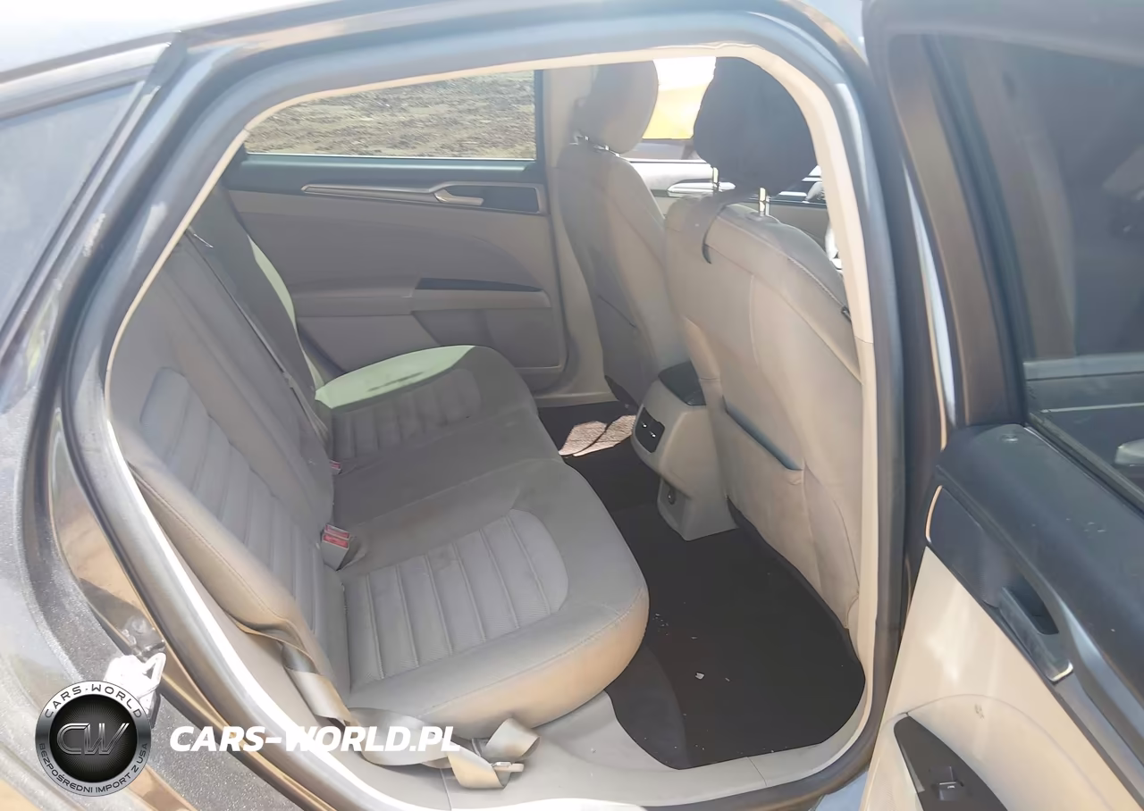 2017 Ford Fusion Se VIN:3FA6P0HD2HR126794 - 8