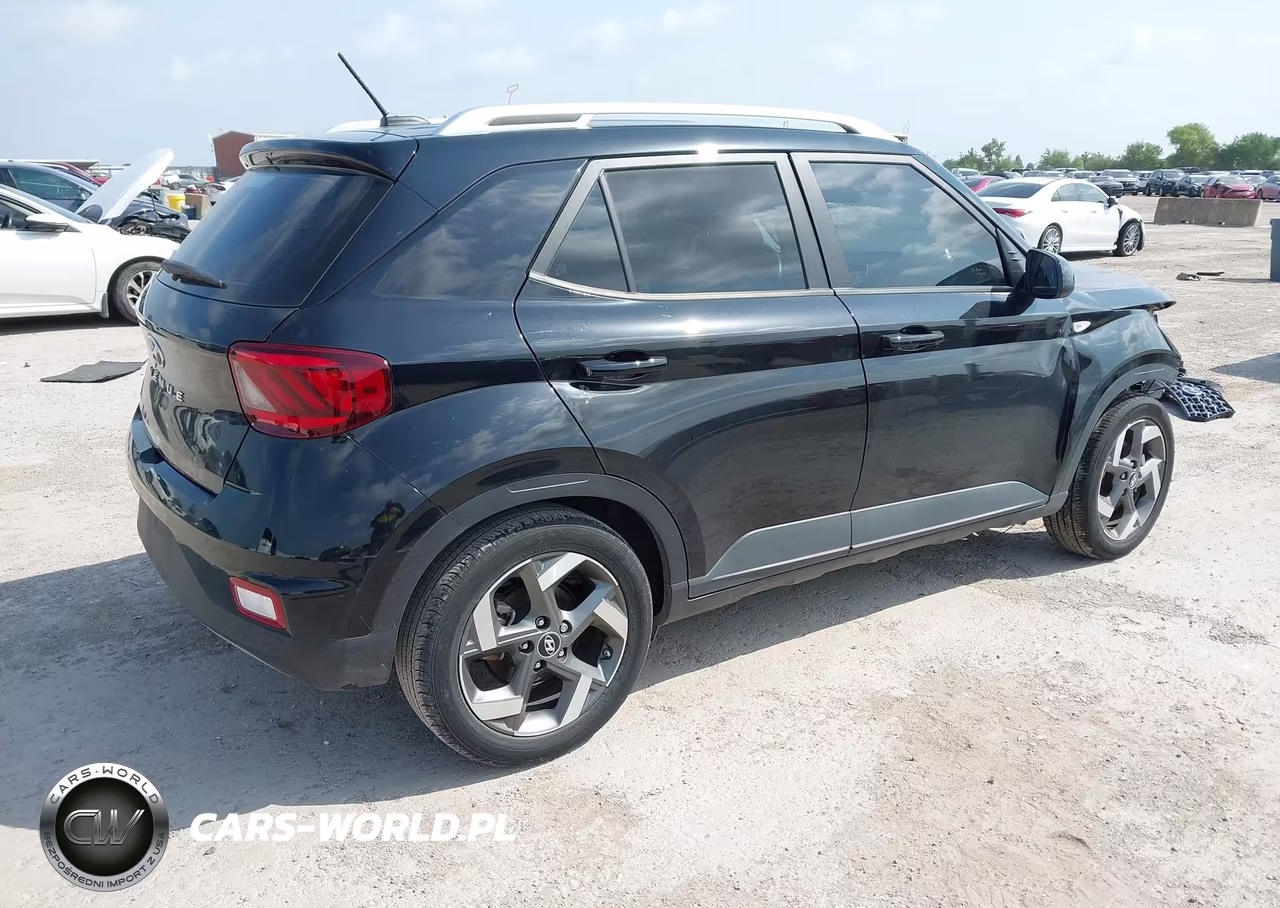 2024 Hyundai Venue Sel VIN:KMHRC8A38RU299938 - 4
