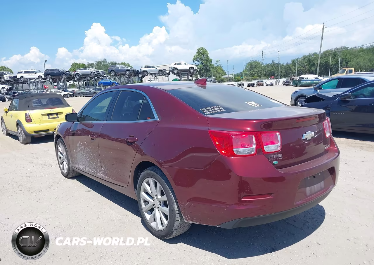 2015 Chevrolet Malibu 2Lt VIN:1G11D5SL4FF103742 - 3