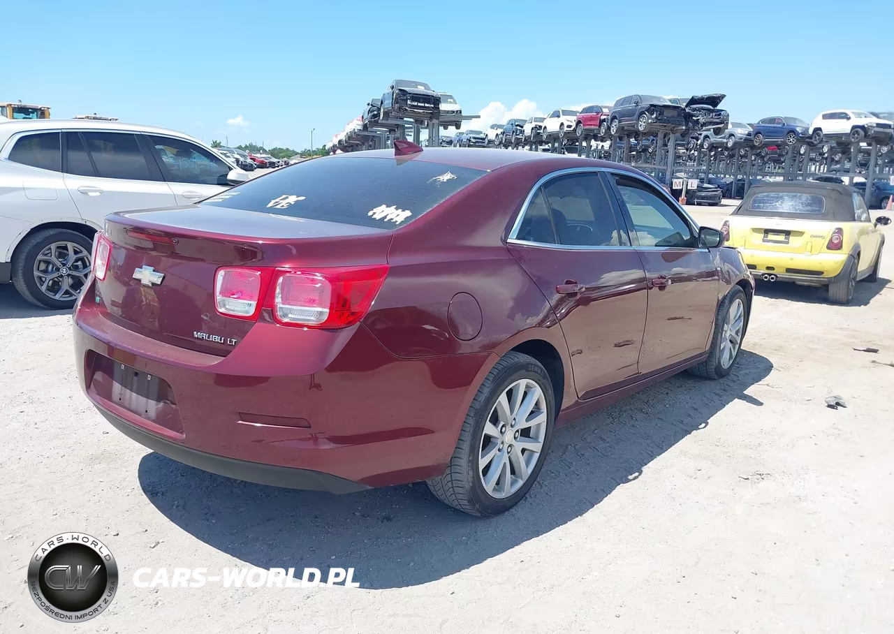 2015 Chevrolet Malibu 2Lt VIN:1G11D5SL4FF103742 - 4