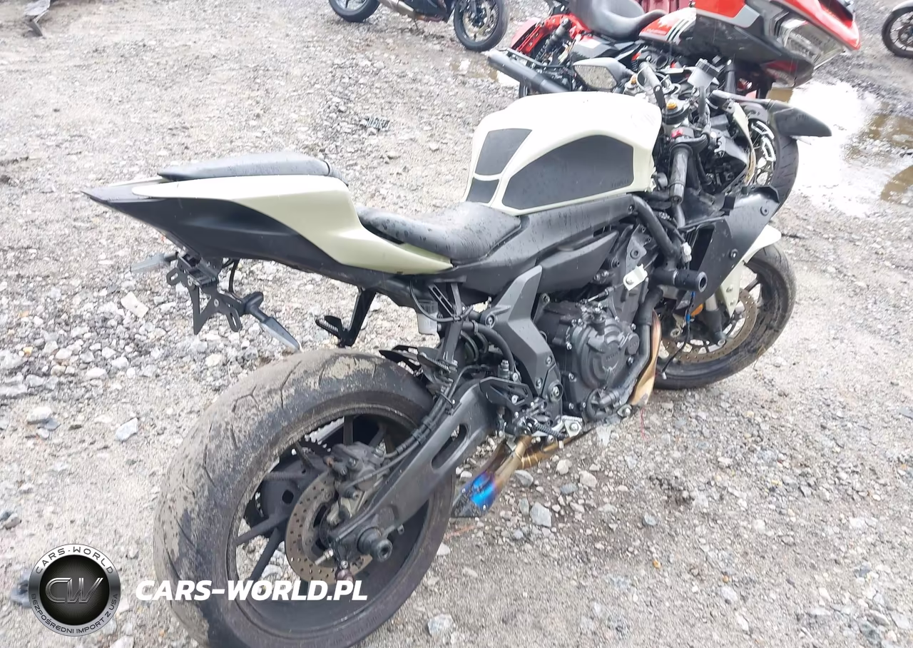 2022 Yamaha Yzfr7 VIN:JYARM38E5NA001400 - 4