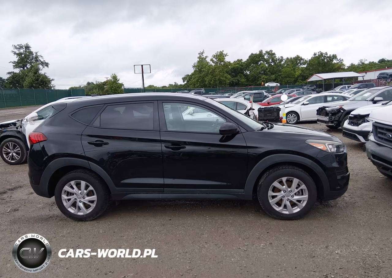 2020 Hyundai Tucson Value VIN:KM8J33A45LU121601 - 13