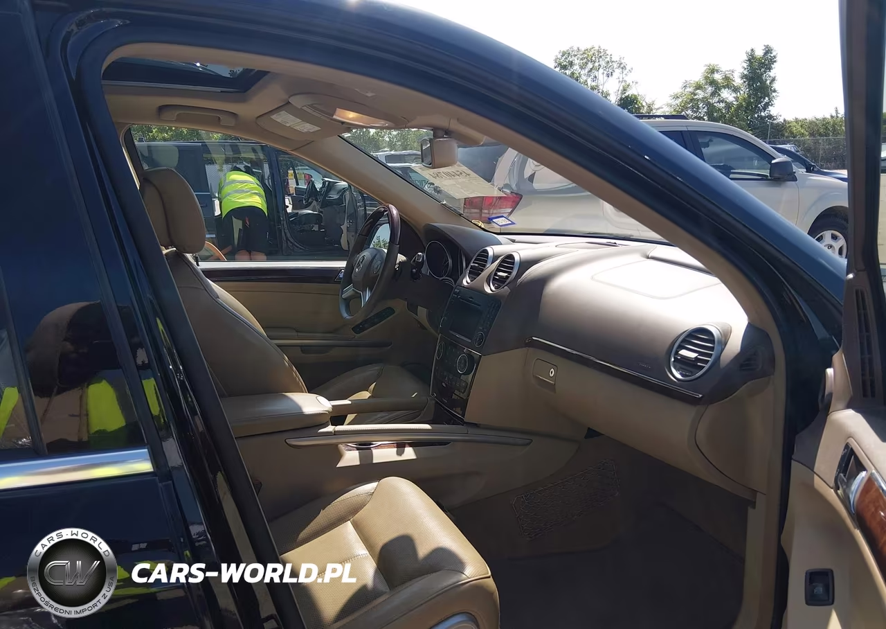 2010 Mercedes-Benz Gl 550 4Matic VIN:4JGBF8GE8AA609805 - 5