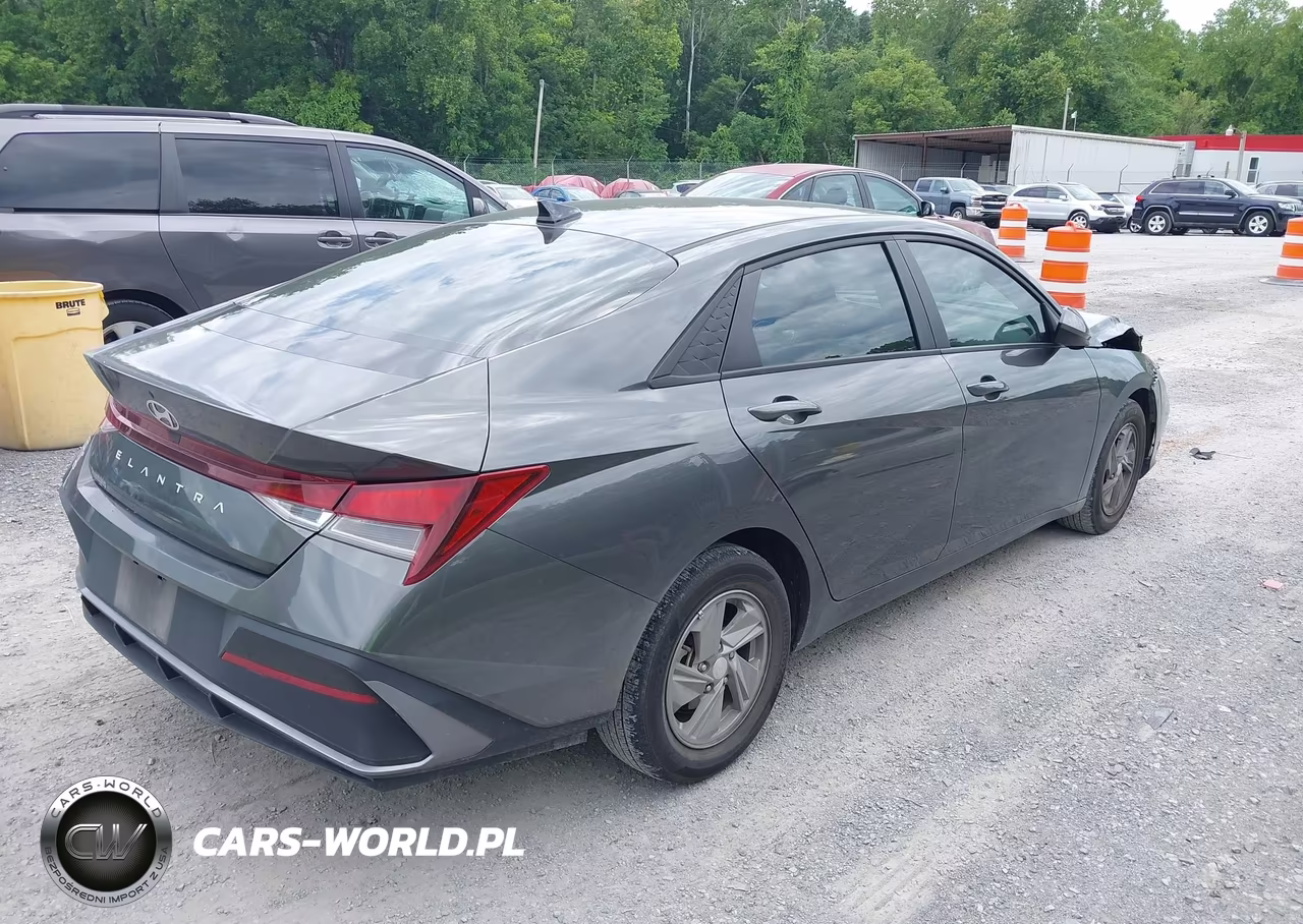 2024 Hyundai Elantra Se VIN:KMHLL4DG5RU659440 - 4
