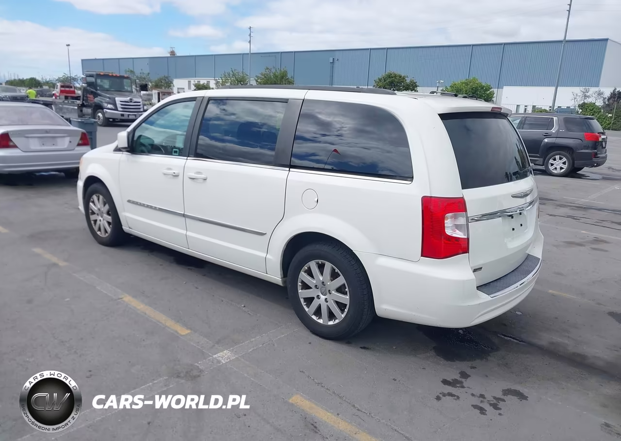 2013 Chrysler Town & Country Touring VIN:2C4RC1BG8DR690798 - 3