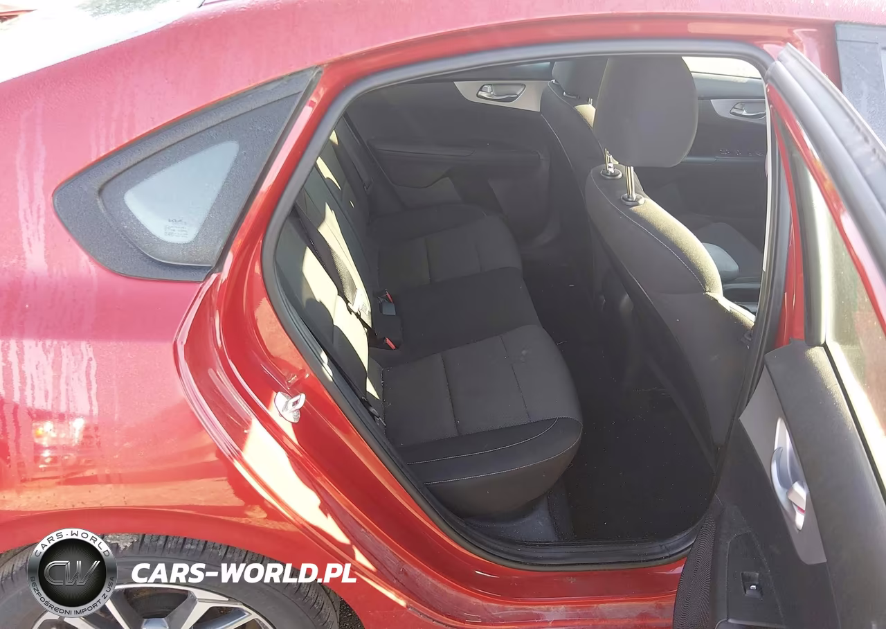 2023 Kia Forte Lxs VIN:3KPF24AD0PE682053 - 8