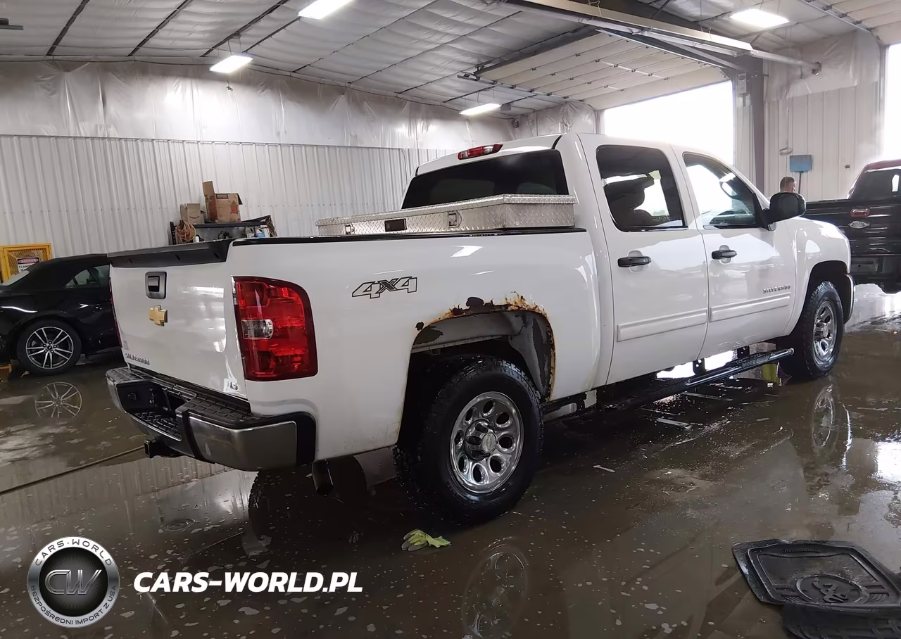 2013 Chevrolet Silverado 1500 Ls VIN:3GCPKREAXDG175016 - 4