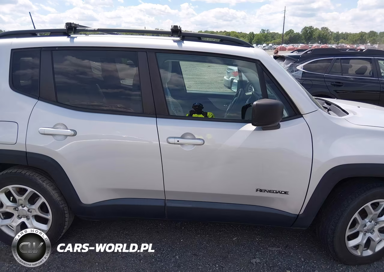 2018 Jeep Renegade Latitude Fwd VIN:ZACCJABB7JPH23872 - 13