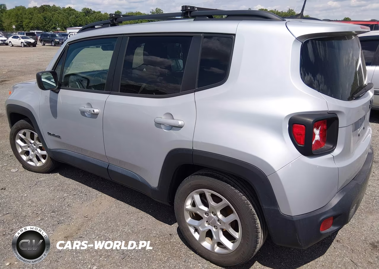 2018 Jeep Renegade Latitude Fwd VIN:ZACCJABB7JPH23872 - 3