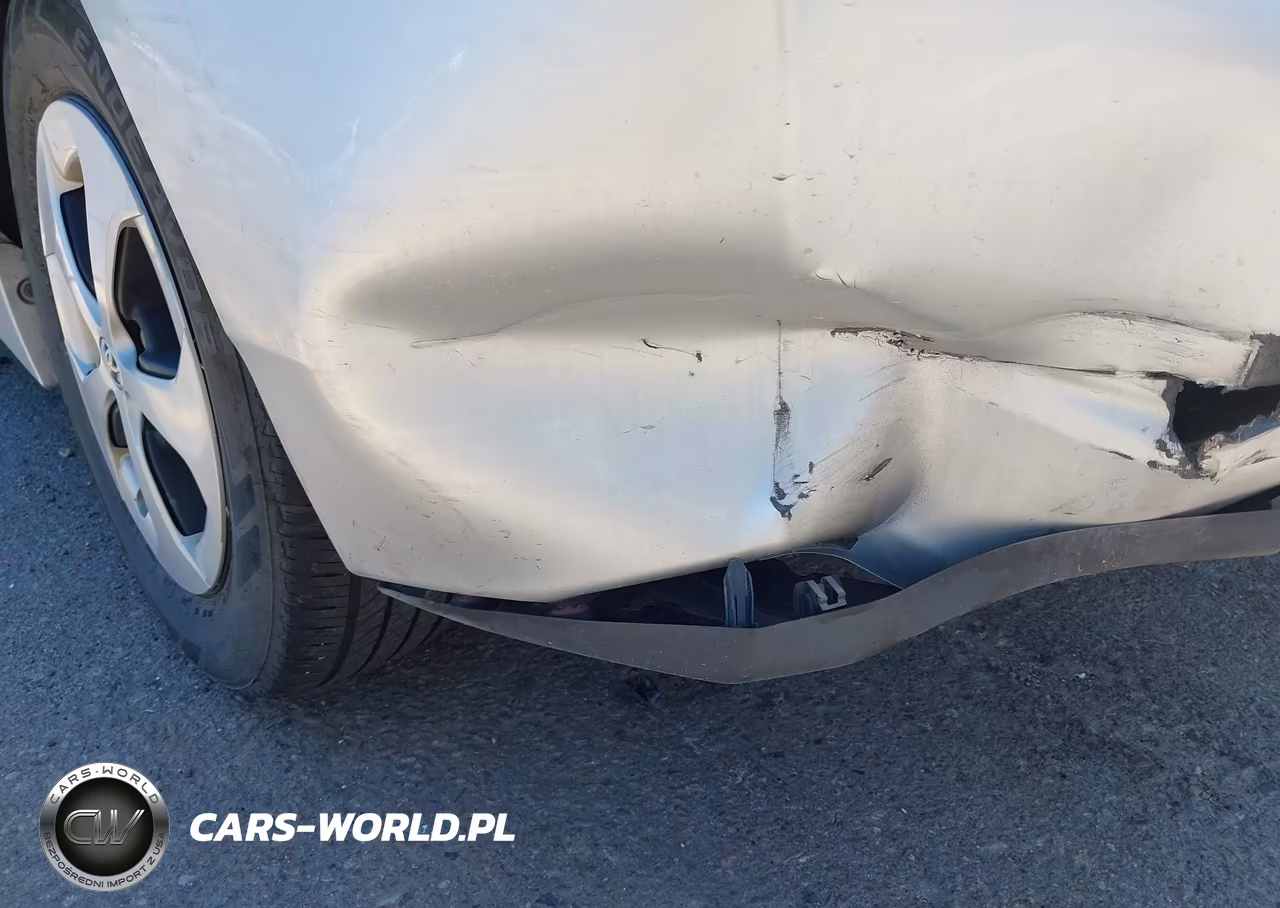 2012 Toyota Prius Two VIN:JTDKN3DUXC5537863 - 6