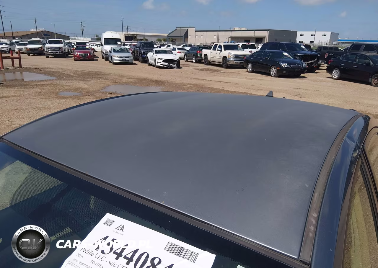 2005 Toyota Prius VIN:JTDKB22U553111468 - 12
