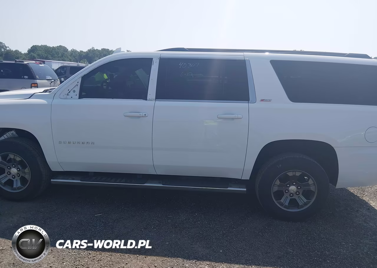 2016 Chevrolet Suburban Lt VIN:1GNSKHKC9GR296755 - 14