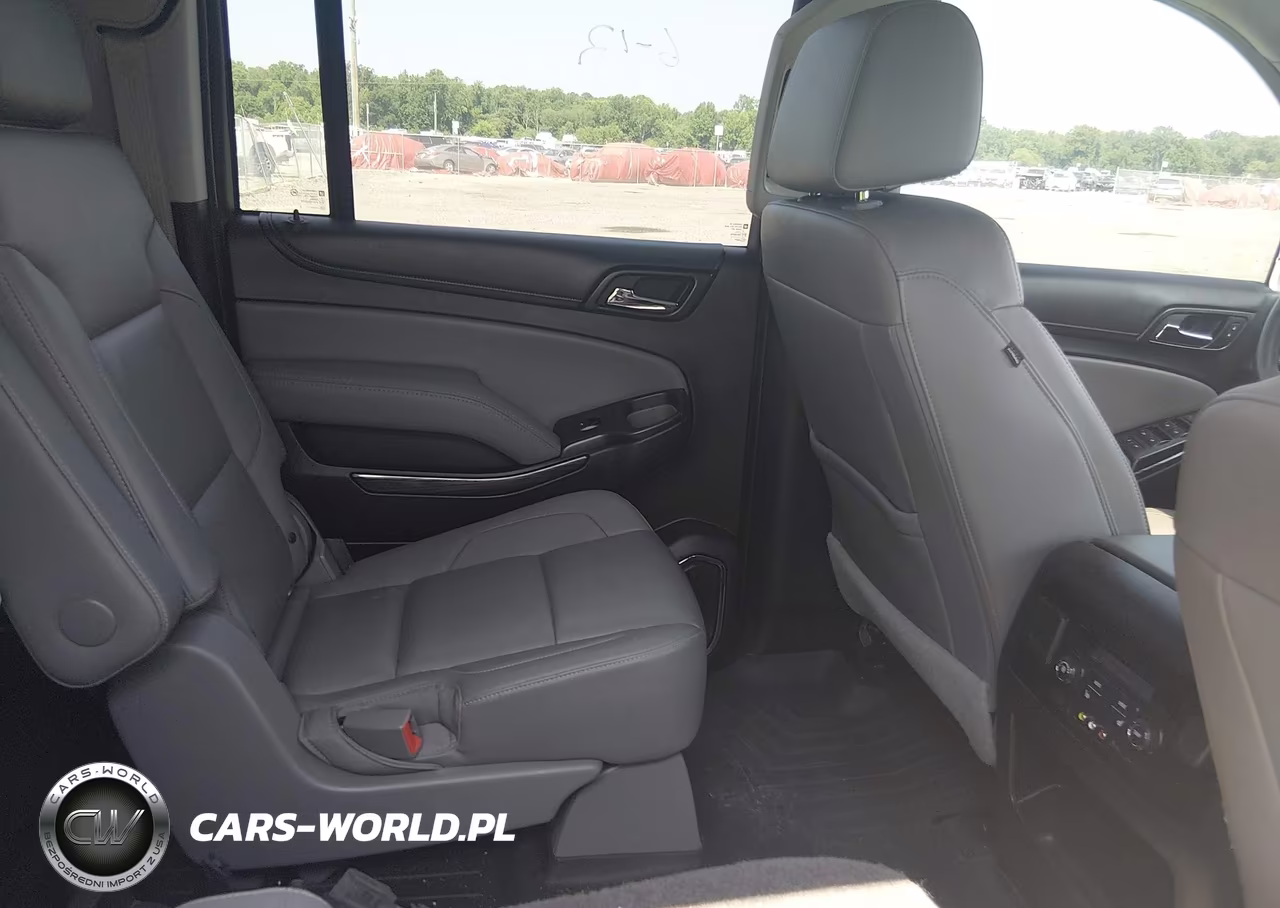 2016 Chevrolet Suburban Lt VIN:1GNSKHKC9GR296755 - 8